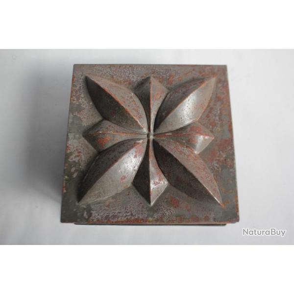 Ancien Moule � glace carr� p�tisserie cuisine