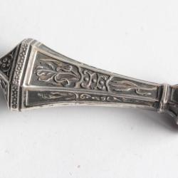 Sceau cachet argent massif