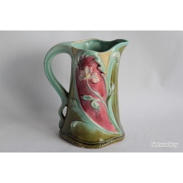 Pichet barbotine Art Nouveau