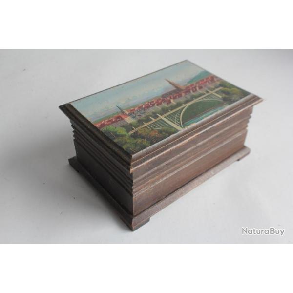 Boite en bois peint paysage Souvenir Montagne Suisse