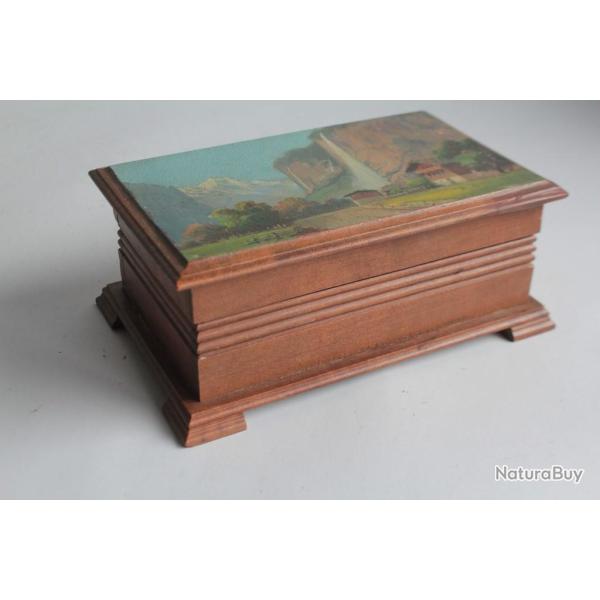 Boite en bois peint paysage Souvenir Montagne Cascade Pissevache Suisse