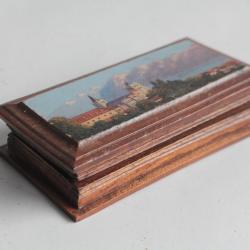 Boite &agrave; timbres bois peint paysage Souvenir Alpes Suisse