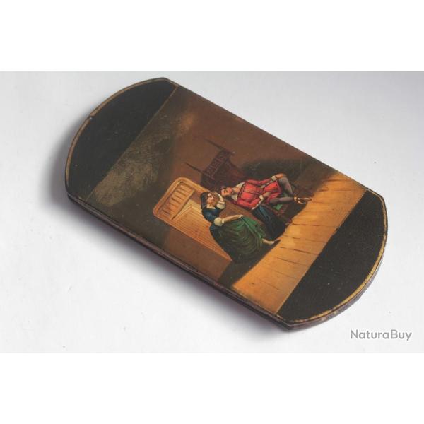 �tui � cigares papier m�ch� peint XIXe si�cle