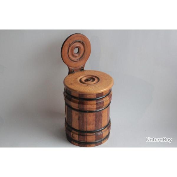 Ancienne boite � sel bois Art populaire