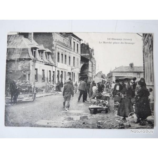 CPA 02 - Chauny (Aisne) - Le march place du Brouage n141