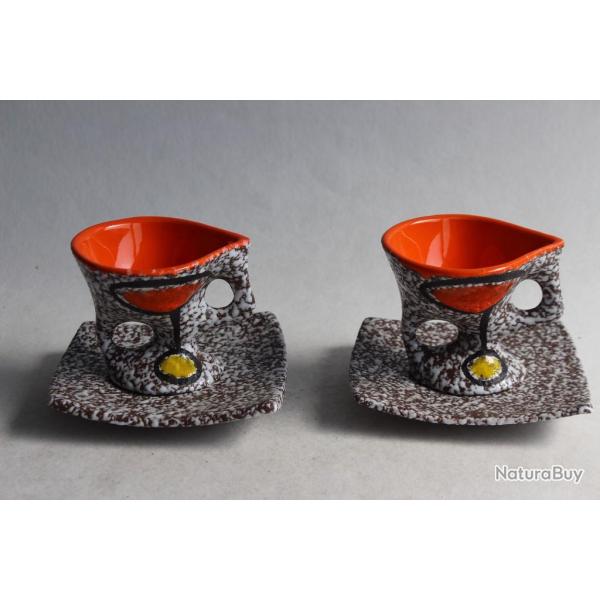 Paire tasses et sous tasses c�ramique Vaucour Vallauris