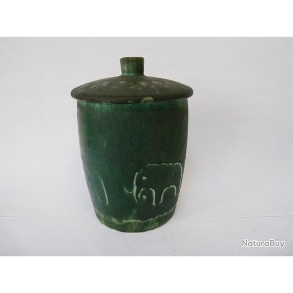 Pot couvert c�ramique 1950