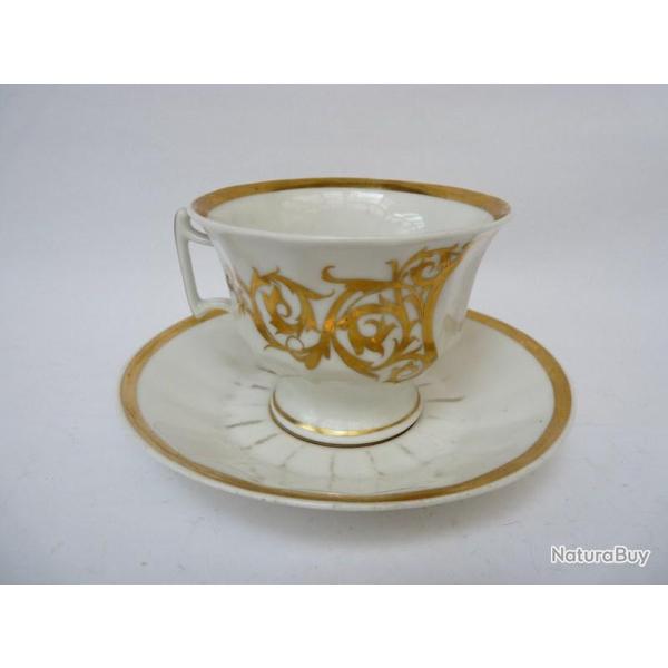 Tasse porcelaine style Vieux Paris