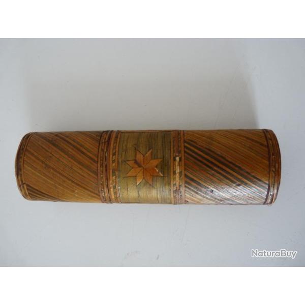 Boite marqueterie de paille ovale