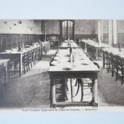 CPA 01 Ain Tr&eacute;voux &Eacute;cole Primaire Sup&eacute;rieure des Filles R&eacute;fectoire Carte