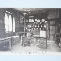 CPA 01 Ain Tr&eacute;voux &Eacute;cole Primaire Sup&eacute;rieure des Filles Cuisine