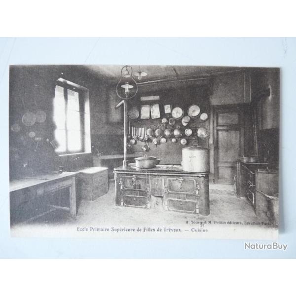 CPA 01 Ain Tr�voux �cole Primaire Sup�rieure des Filles Cuisine