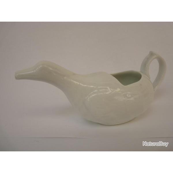 Canard de malade porcelaine
