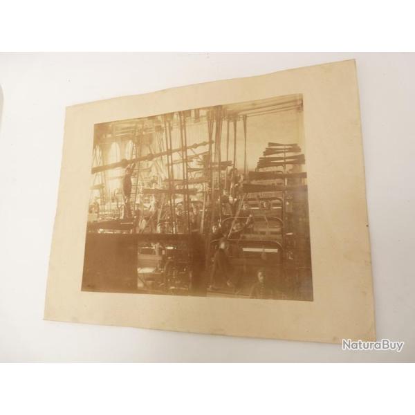 Photo ancienne d'�poque environ 1890 usine
