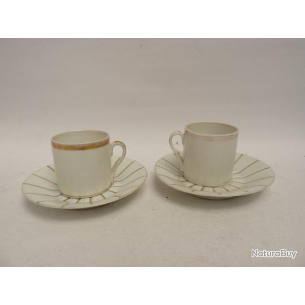 Paire de tasses porcelaine Vieux Paris
