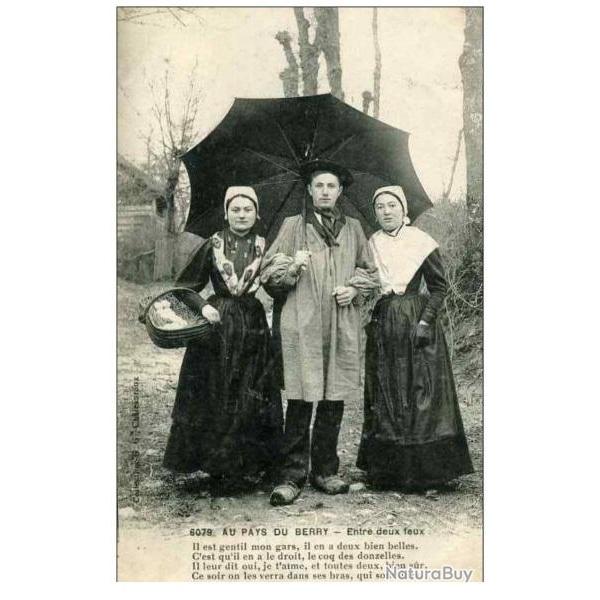 CPA Au pays du Berry Entre deux feux Guerre Costume traditionnel 1915 Comptine