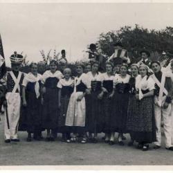 CP Photo Souvenir Fête des vendanges 1930 costumes