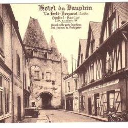 CPA 72 Sarthe La Ferté Bernard Hôtel du Dauphin Carte Postale