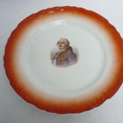 Assiette porcelaine Roi Louis XVI