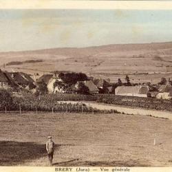 CPA 39 JURA BERY Vue générale et promeneur Église