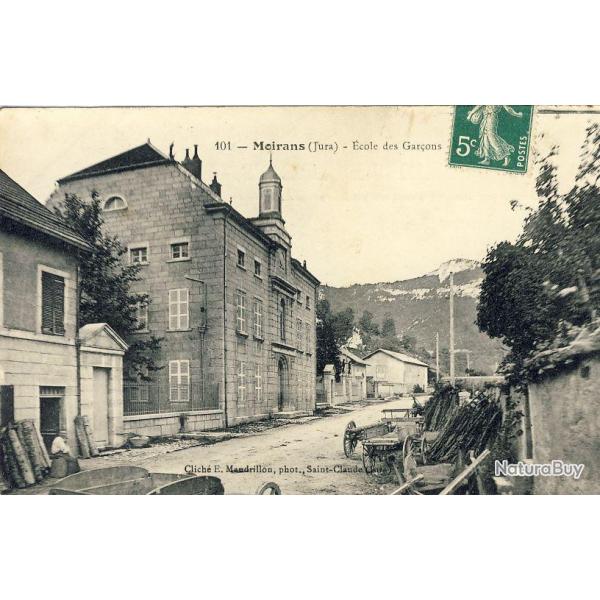 CPA 39 JURA MOIRANS �cole des Gar�ons 1910