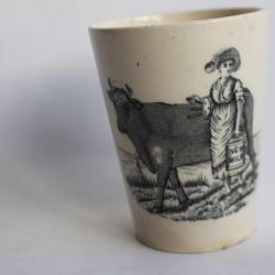 Verre a lait céramique Carlton Wiltshaw & Robinson Stoke on Trent