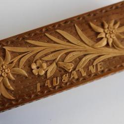 Boite a timbres Art populaire Brienz Suisse Lausanne