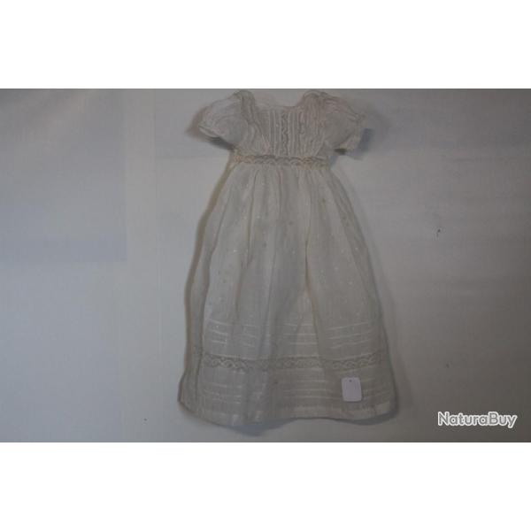 Robe poup�e b�b� ancienne linge de maison