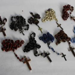 Collection de 10 chapelets anciens religion