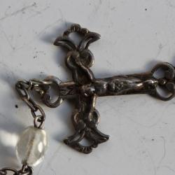 Chapelet d'enfant ancien perles de verre et argent religion