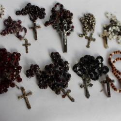 Collection de 10 chapelets anciens religion