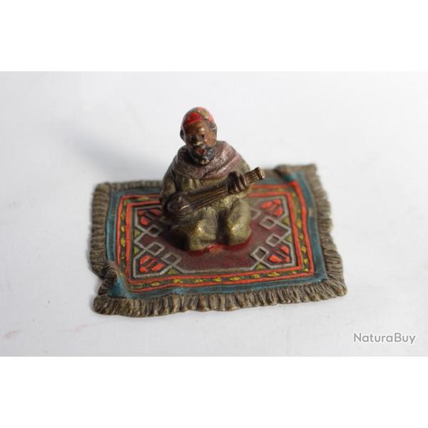 Bronze viennois orientaliste musicien Arabe Antiquit�s objets de vitrine