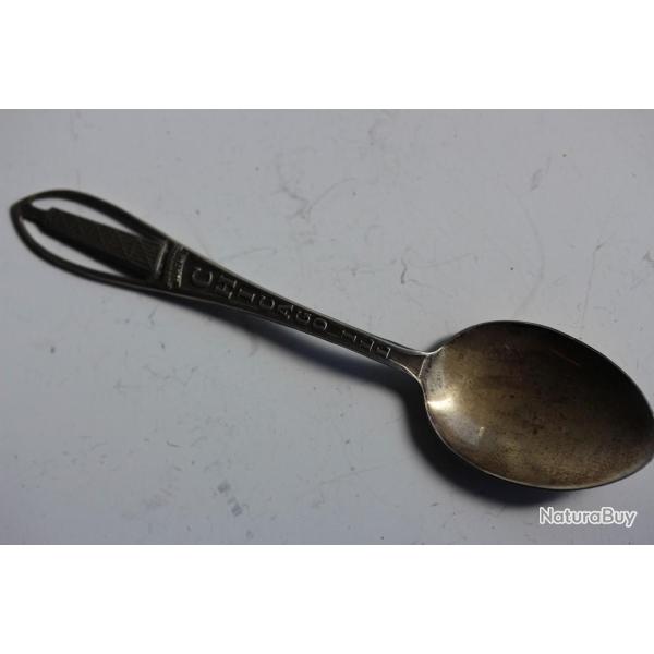 Cuillre souvenir Chicago argent mail
