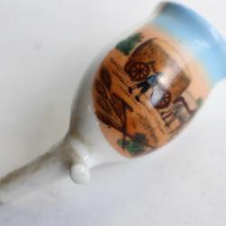 Fourneau de pipe porcelaine paysans aux champs