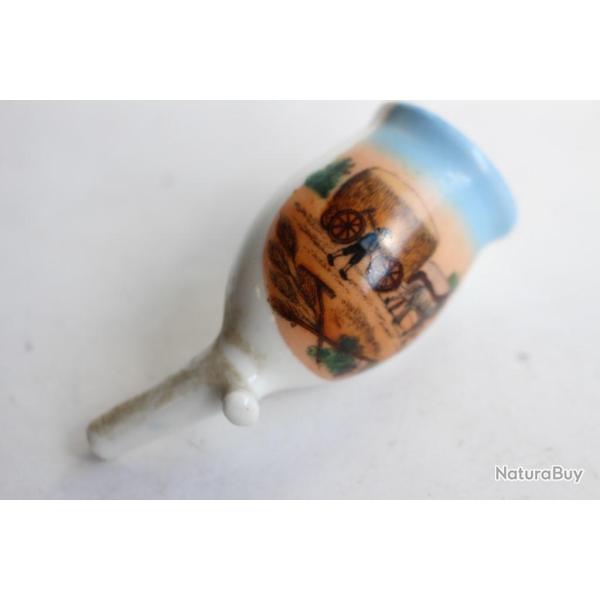 Fourneau de pipe porcelaine paysans aux champs