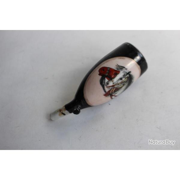 Fourneau de pipe porcelaine chevaux
