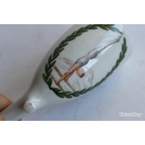 Fourneau de pipe porcelaine sport barres parall�les