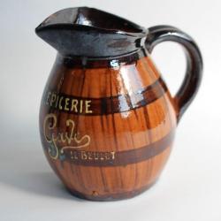 Pichet a lait patronymique épicerie GAVES Le Beulet Haute Savoie