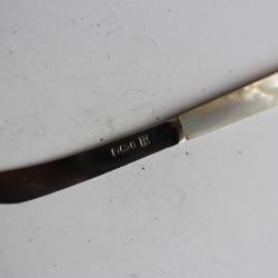 Couteau a beurre argent et nacre Art de la table cuisine