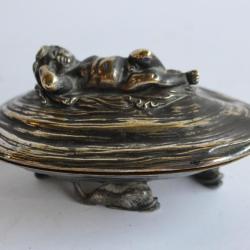 Boite a bijoux bronze argenté chérubin amour Napoleon III