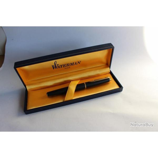 Stylo plume WATERMAN H�misph�re noir mat attributs dor�s