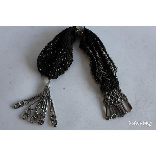 Bourse porte louis d'or en perl� d'acier XIXe si�cle monnaies brune