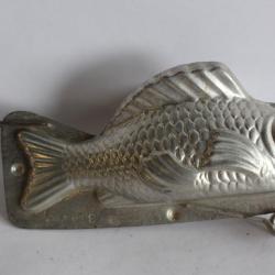 Moule &agrave; chocolat ancien   poisson  p&acirc;tisserie cuisine