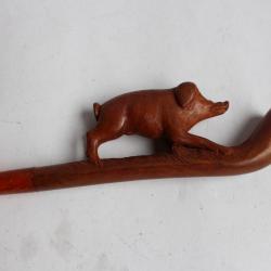 Fume cigarette bois sculpt&eacute; Cochon sanglier MP Art populaire