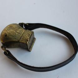 Boite a poudre ou plombs Oriental pistolet arme