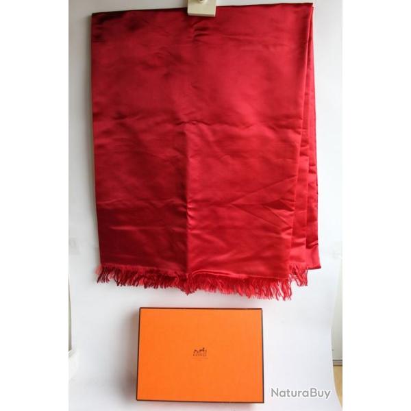 HERMES �charpe soie rouge
