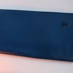 Porte répertoire LOUIS VUITTON en cuir épi bleu accessoires de mode luxe