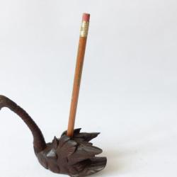 Cygne porte crayon articul&eacute; en bois sculpt&eacute; Art populaire Suisse Brienz