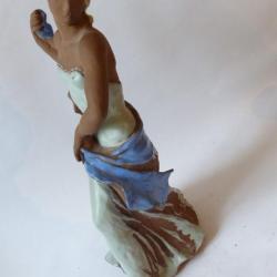 Statuette femme terre verniss&eacute;e KARLSRUHE 6131