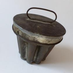 Moules &agrave; glace cuisine Art populaire.